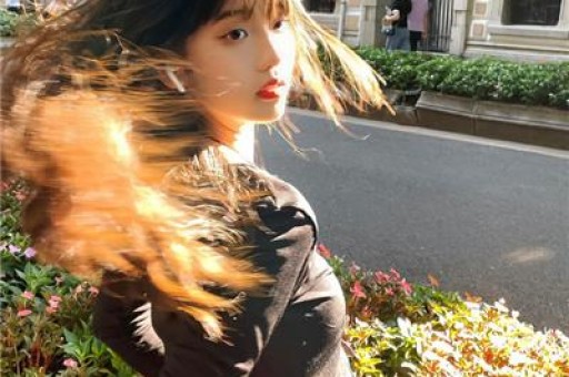 女星张钰事件：为揭秘娱乐圈潜规则收藏20盘录像带波及30位导演