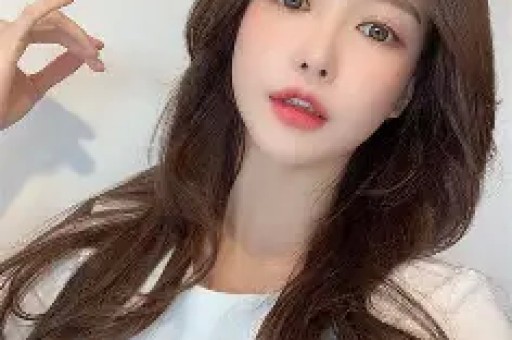 别吹了!三亚盛典网红生图一个比一个惨姚安娜却靠真实圈粉无数 别吹了!三亚盛典网红生图一个比一个惨姚安娜却靠真实圈粉无数
